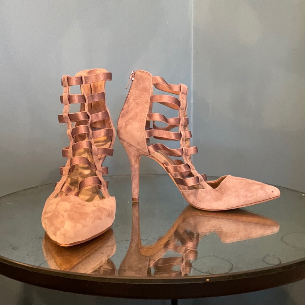 Tan Suede Ribcage Heels💥